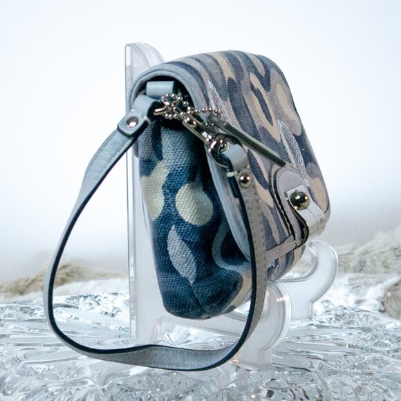 Y2K Coach Kristin Op Art Silver/Blue Denim/Multi 43724 Large Wristlet w Sequins